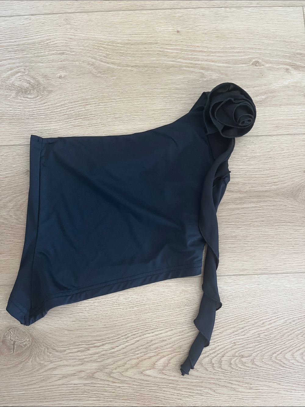 Princess Polly Black One-Shoulder Swim Top with Rosette
